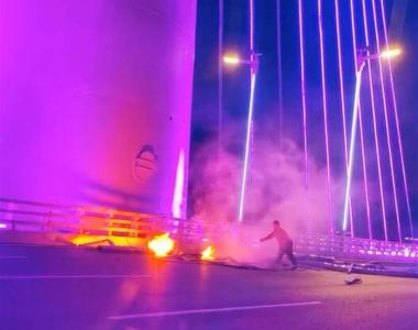 石家庄一大桥不明物体坠落后起火，当地：桥已恢复通车，详情正核查