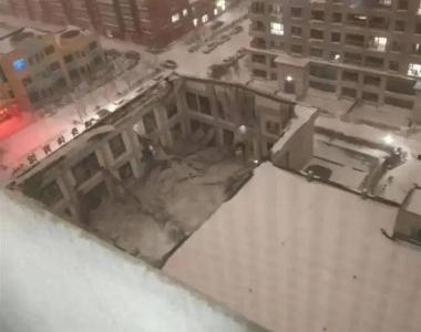 潮评 | 佳木斯体育馆倒塌，又是极端天气惹的祸？