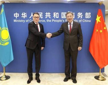 王文涛部长会见哈萨克斯坦贸易和一体化部部长沙卡利耶夫