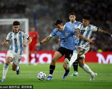 世预赛-阿劳霍建功努涅斯单刀锁定胜局 阿根廷0-2乌拉圭