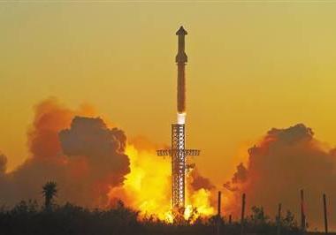 美“星舟”火箭 第二次试射发生爆炸