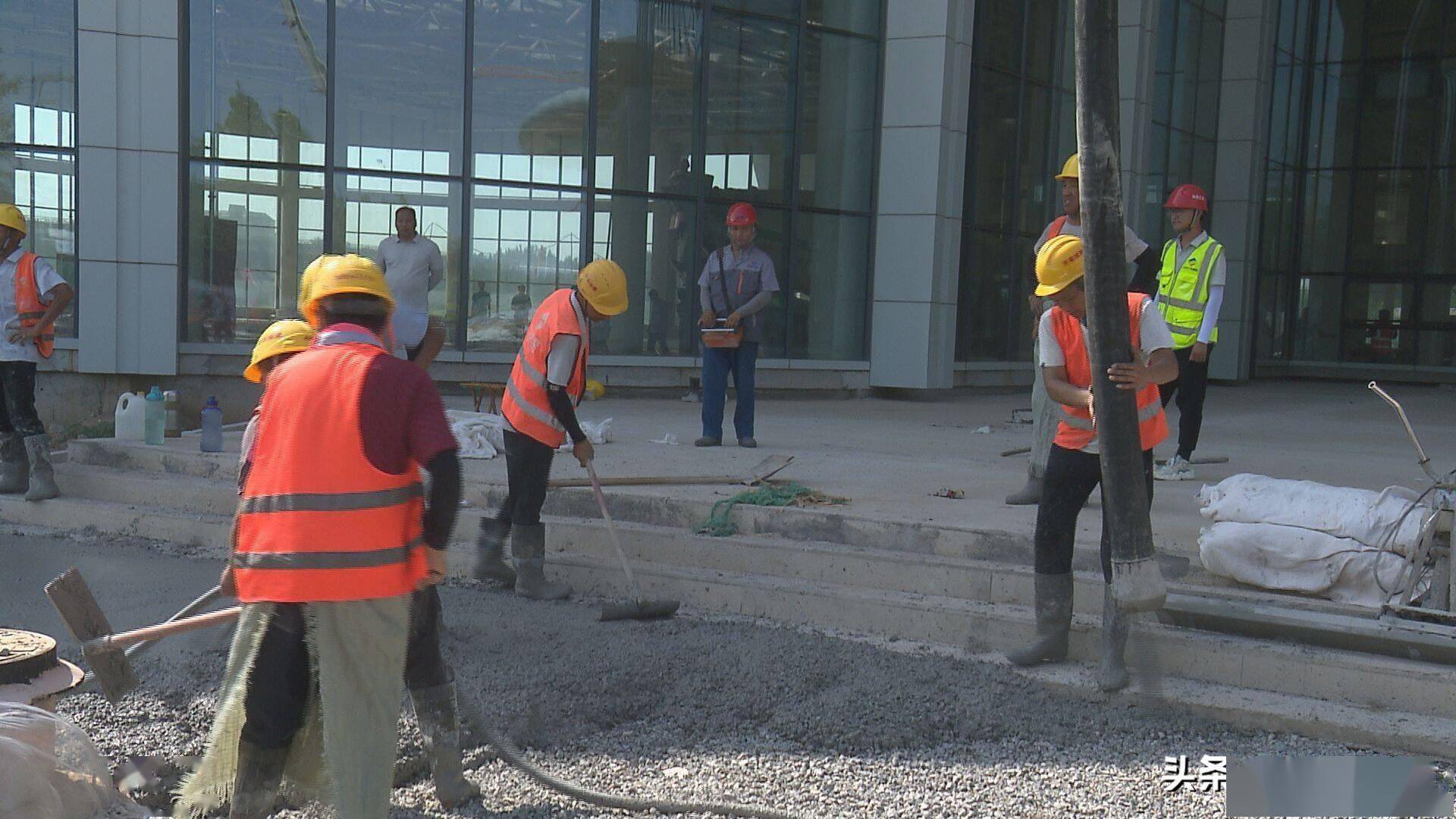 花博会主展馆配套设施建设有序推进