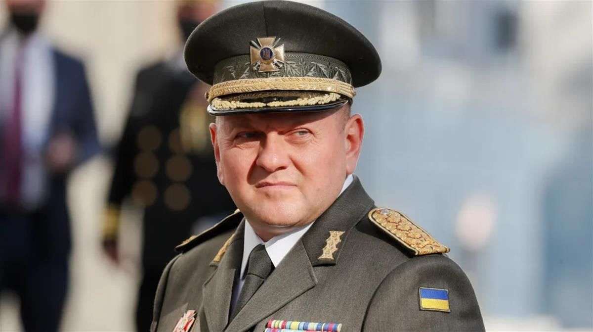 乌克兰前线真相被披露，总司令请求立刻撤兵，泽连斯基却孤注一掷