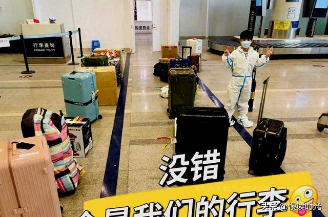 吴尊宣布举家定居中国，行李重达900斤，曾说想让儿女在中国读书