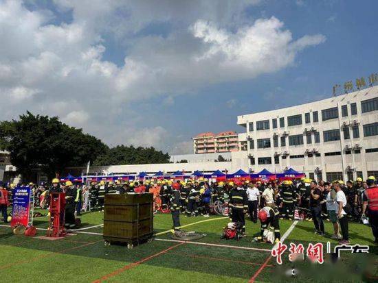 广州白云举行119消防宣传月启动仪式