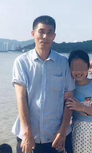 到家了，珠海跳桥救人的湖南大叔骨灰返乡，80岁母亲今天才知儿子离世
