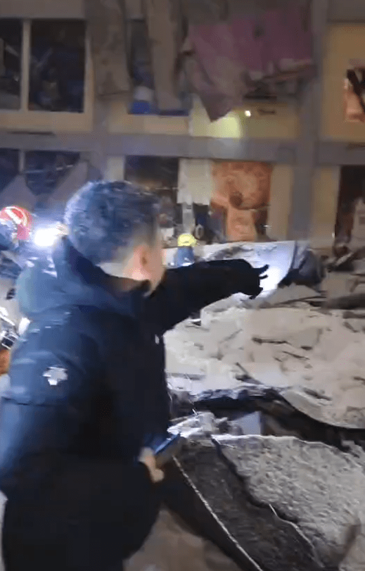 黑龙江体育馆坍塌致3人遇难，官方曾回应与降雪有关，事发前半年多次检查