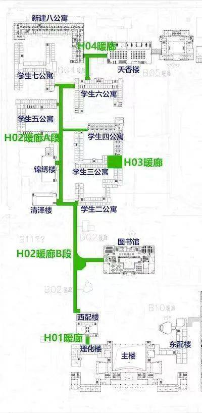 火了！大雪天哈尔滨这所高校学生穿着单衣去上课！