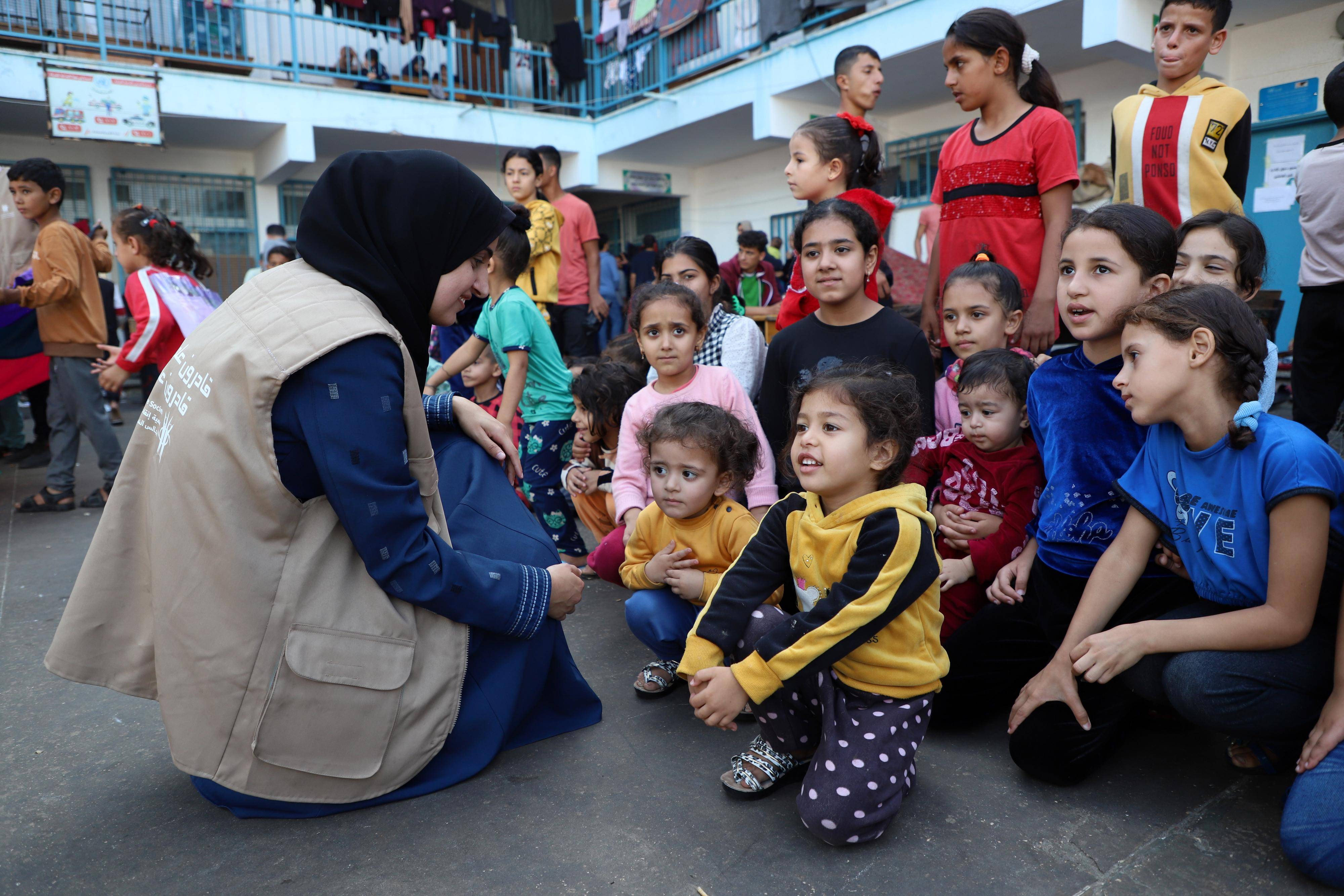 （国际）加沙志愿者组织关爱儿童活动