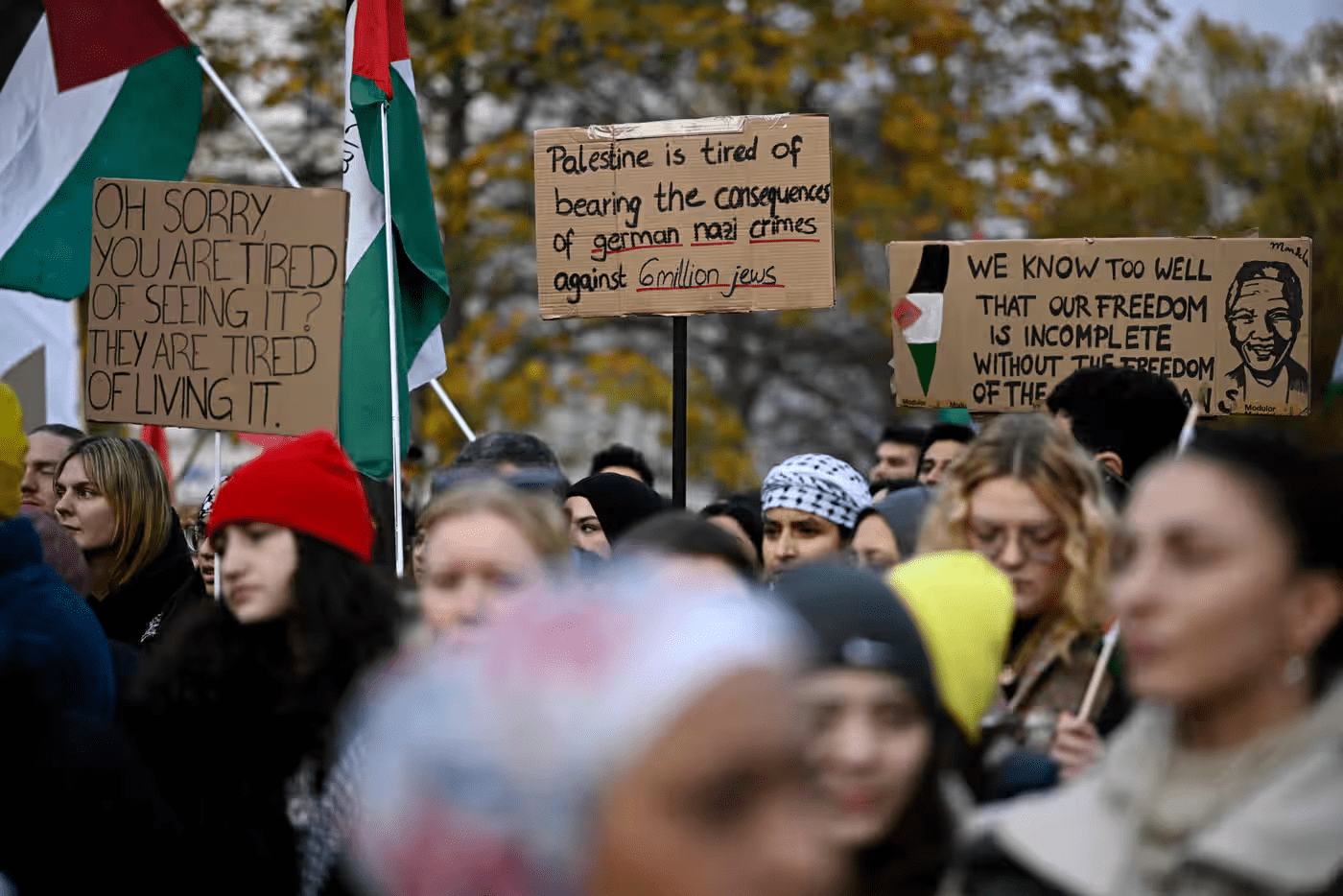 外媒：周六全球多地举行支持巴勒斯坦集会，包括伦敦、巴黎、悉尼等