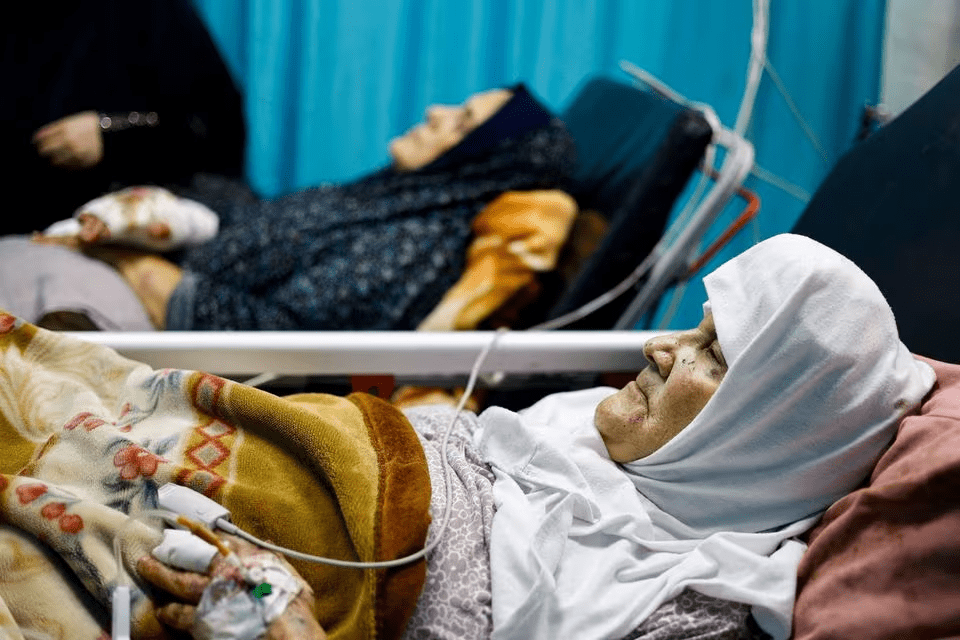 加沙最大医院断电停运 多名早产儿缺氧死亡