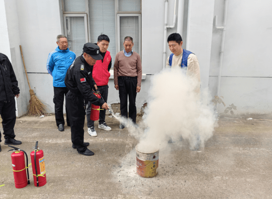 沧浪街道：开展应急演练，筑牢冬季消防安全屏障