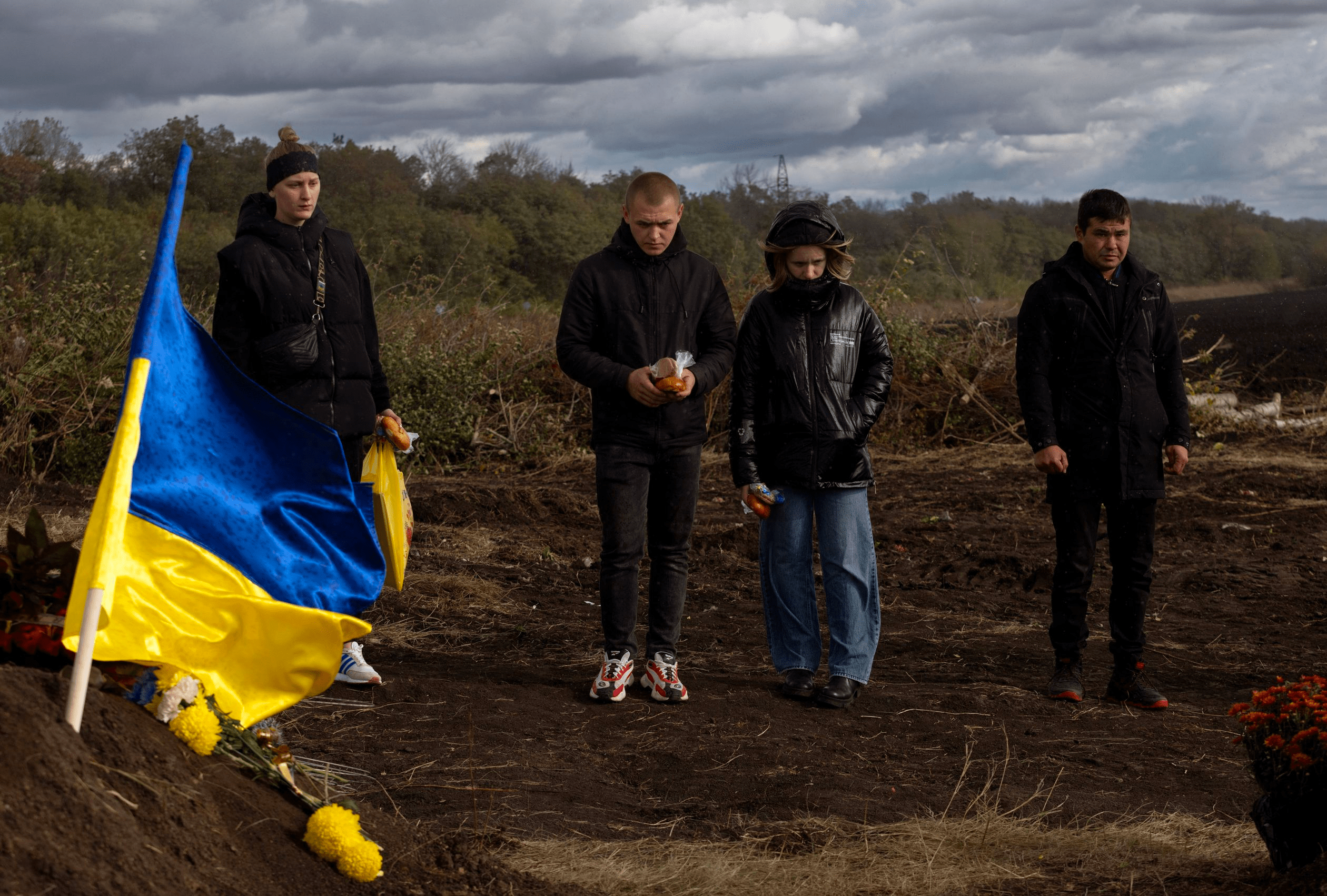 导弹轰炸乌克兰小镇葬礼 谁是“内鬼”？