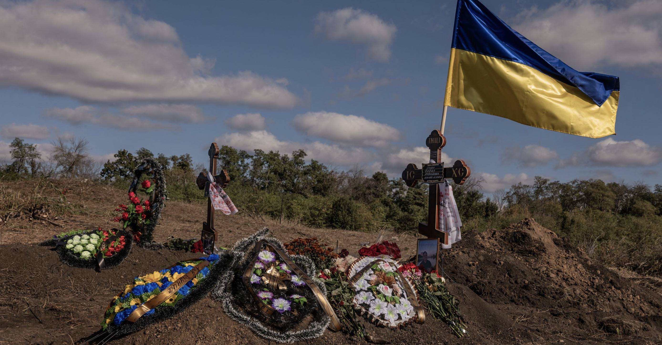 导弹轰炸乌克兰小镇葬礼 谁是“内鬼”？